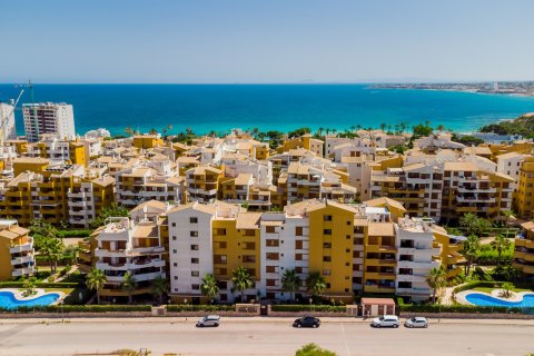 Apartment for sale Torrevieja, Alicante, Spain 2 bedrooms, 75 sq.m. No. 116089 - photo 1
