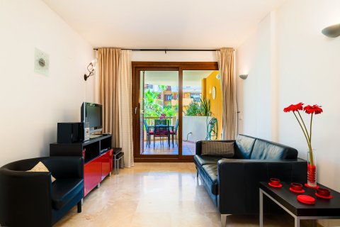 Apartment for sale Torrevieja, Alicante, Spain 2 bedrooms, 75 sq.m. No. 116089 - photo 9