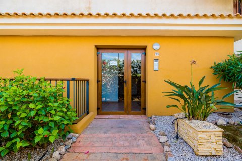 Apartment for sale Torrevieja, Alicante, Spain 2 bedrooms, 75 sq.m. No. 116089 - photo 26