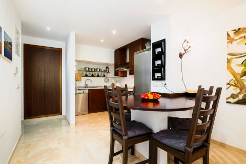 Apartment for sale Torrevieja, Alicante, Spain 2 bedrooms, 75 sq.m. No. 116089 - photo 11
