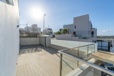 Villa for sale Cabo Roig, Alicante, Spain 3 bedrooms, 196 sq.m. No. 116093 - photo 26