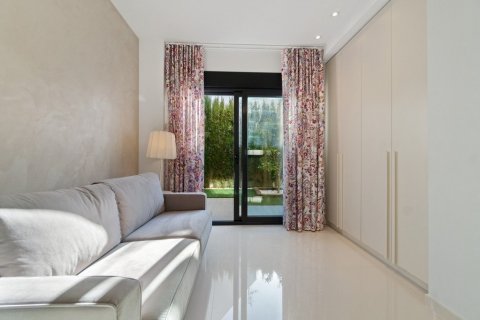 Villa for sale Cabo Roig, Alicante, Spain 3 bedrooms, 196 sq.m. No. 116093 - photo 16