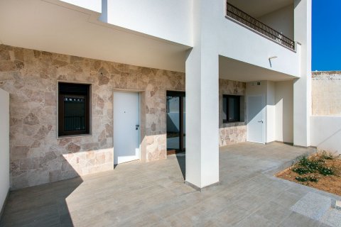 Bungalow till salu Hondon De Las Nieves, Alicante, Spanien 3 sovrum, 101 kvm. Nr. 84265 - foto 2