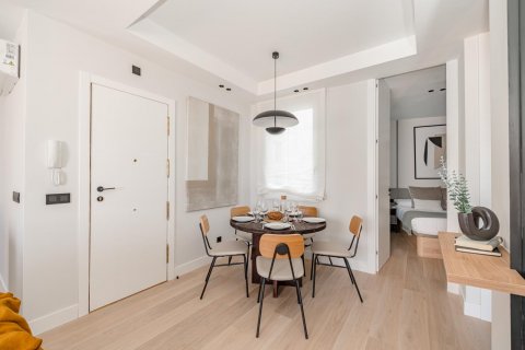 Apartment à vendre Madrid, Espagne, 2 chambres, 77 m2 No. 89852 - photo 6