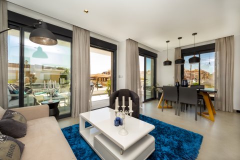 Villa for sale La Mata, Alicante, Spain 4 bedrooms, 145 sq.m. No. 95158 - photo 4