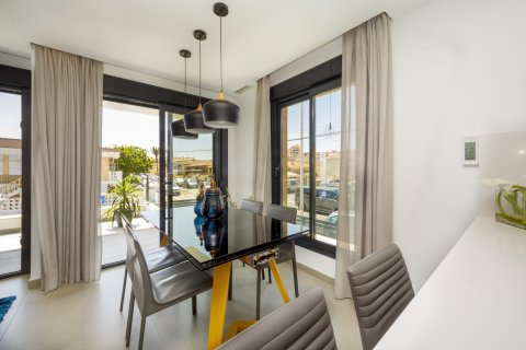 Villa for sale La Mata, Alicante, Spain 4 bedrooms, 145 sq.m. No. 95158 - photo 6