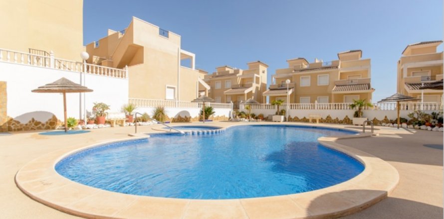 Villa San Miguel de Salinas, Alicante, Spanien 3 Schlafzimmer, 165 m2 Nr. 95117