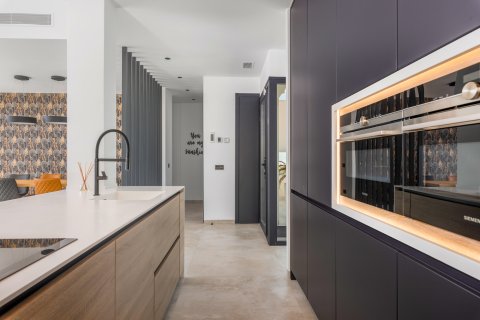 Продажа виллы в Сьюдад Кесада, Аликанте, Испания 5 спален, 333м2 №118739 - фото 11
