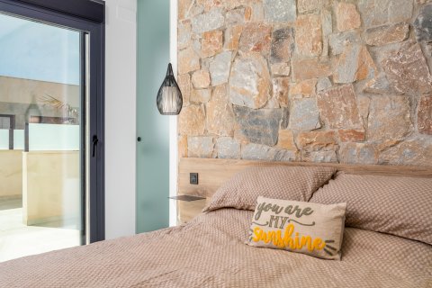Продажа виллы в Сьюдад Кесада, Аликанте, Испания 5 спален, 333м2 №118739 - фото 15