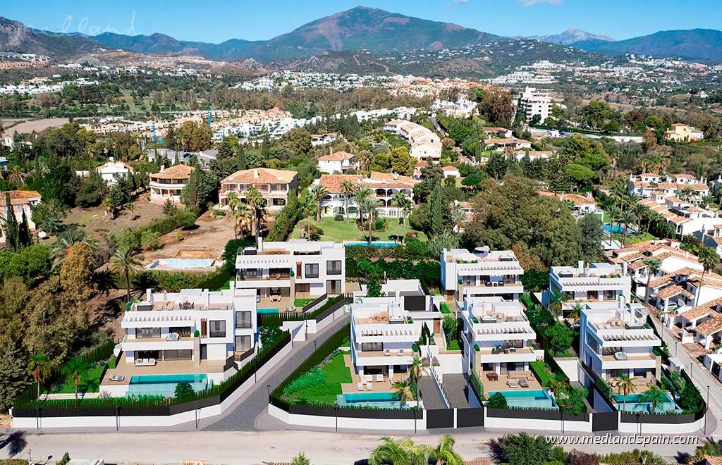 Villa i Estepona, Malaga, Spanien 4 sovrum, 656 kvm. Nr. 108746
