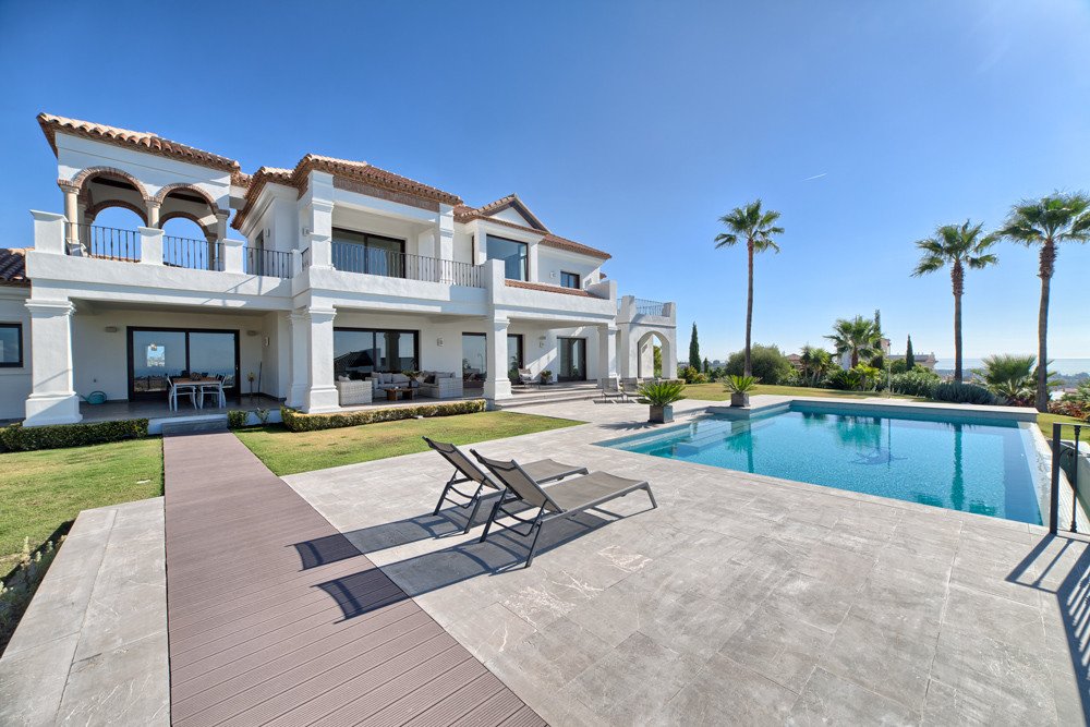 Huvila Benahavis, Malaga, Espanja 6 makuuhuonetta, 533 m2 No. 90301