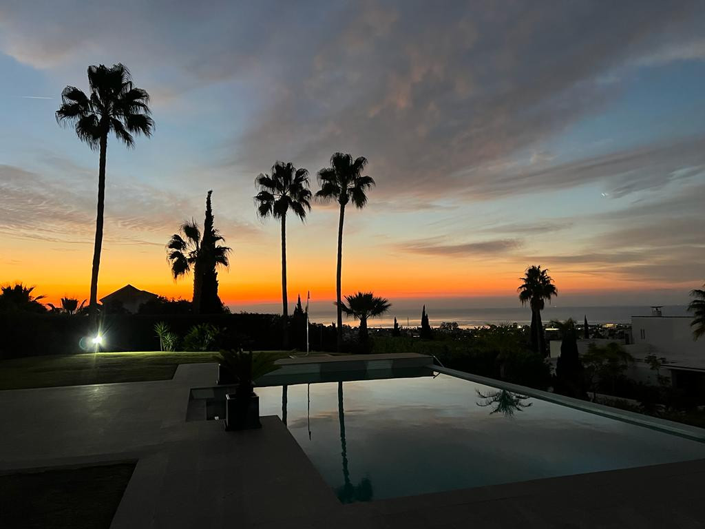 Huvila Benahavis, Malaga, Espanja 6 makuuhuonetta, 533 m2 No. 90301