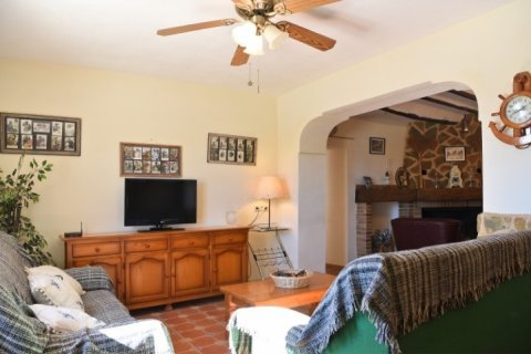 Villa à vendre Pinoso, Alicante, Espagne, 4 chambres,  No. 113381 - photo 6