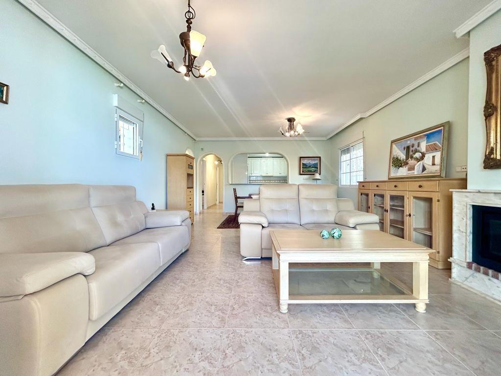Villa in Alicante, Spain 4 bedrooms, 157 sq.m. No. 89432