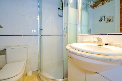 Apartment for sale Torrevieja, Alicante, Spain 3 bedrooms, 128 sq.m. No. 115086 - photo 22
