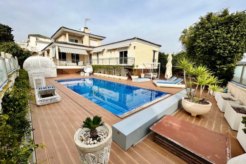 Villa for sale Torrevieja, Alicante, Spain 5 bedrooms, 469 sq.m. No. 115090 - photo 13