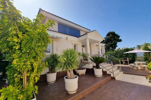 Villa for sale Torrevieja, Alicante, Spain 5 bedrooms, 469 sq.m. No. 115090 - photo 20