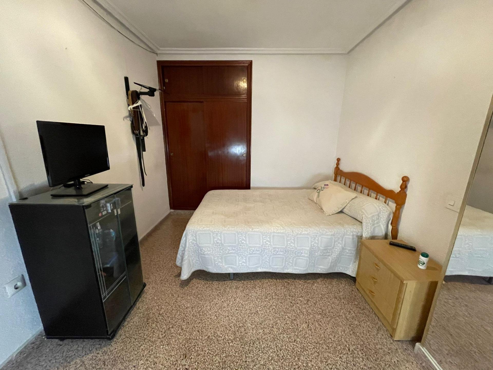 Duplex à Guardamar del Segura, Alicante, Espagne 5 chambres, 358 m2 No. 89146