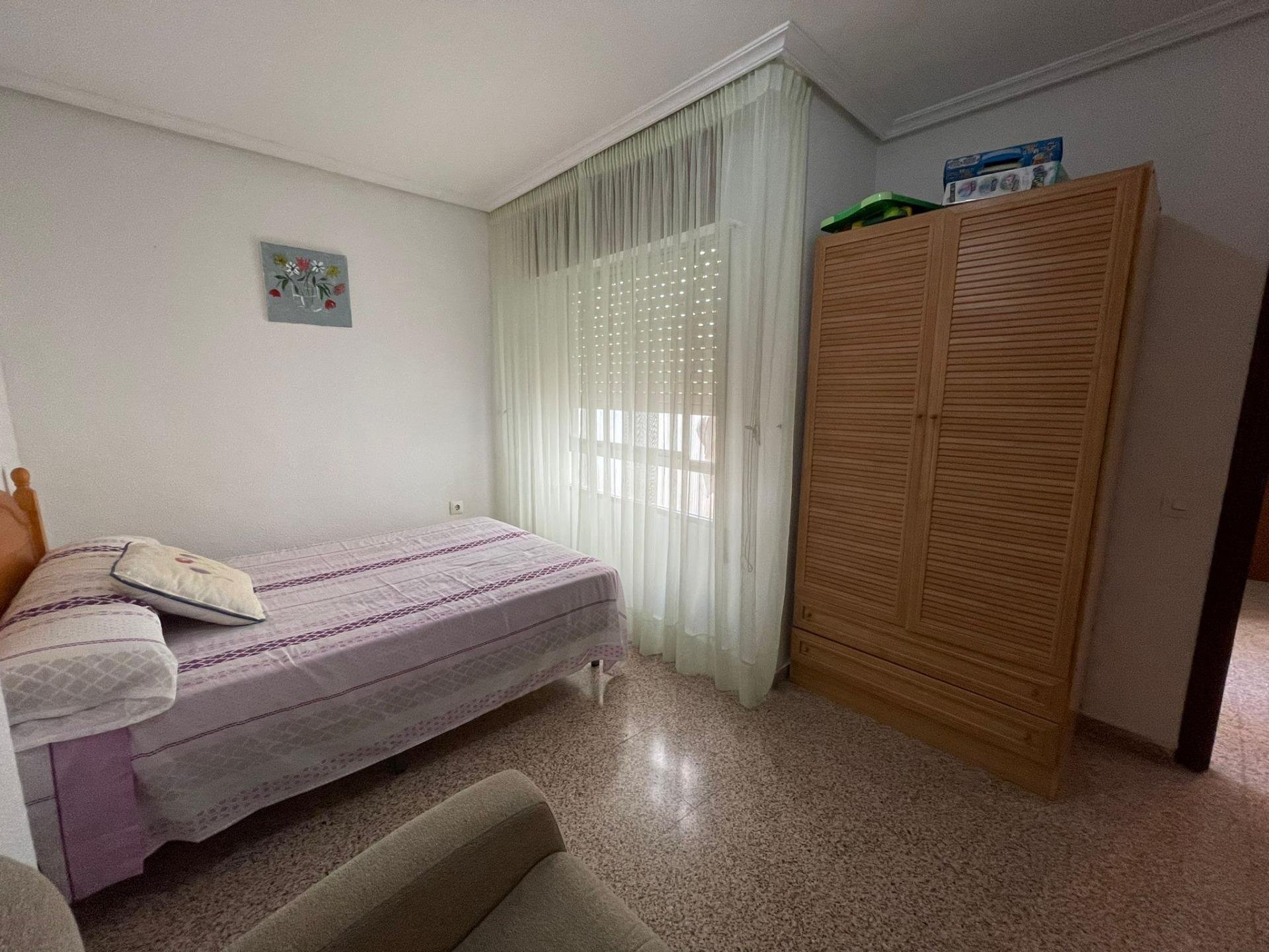Duplex à Guardamar del Segura, Alicante, Espagne 5 chambres, 358 m2 No. 89146