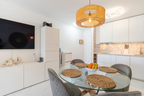 Apartment for sale Playa Flamenca II, Alicante, Spain 2 bedrooms, 67 sq.m. No. 119227 - photo 8
