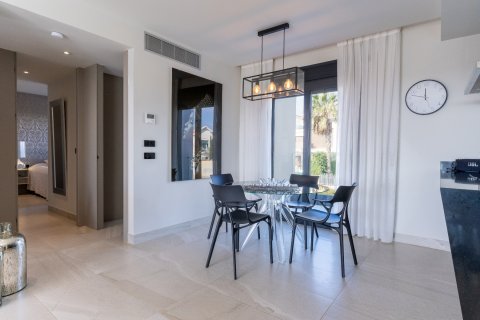 Appartamento in vendita Alicante, Spagna 3 camere da letto, 93 mq. N° 115178 - foto 12