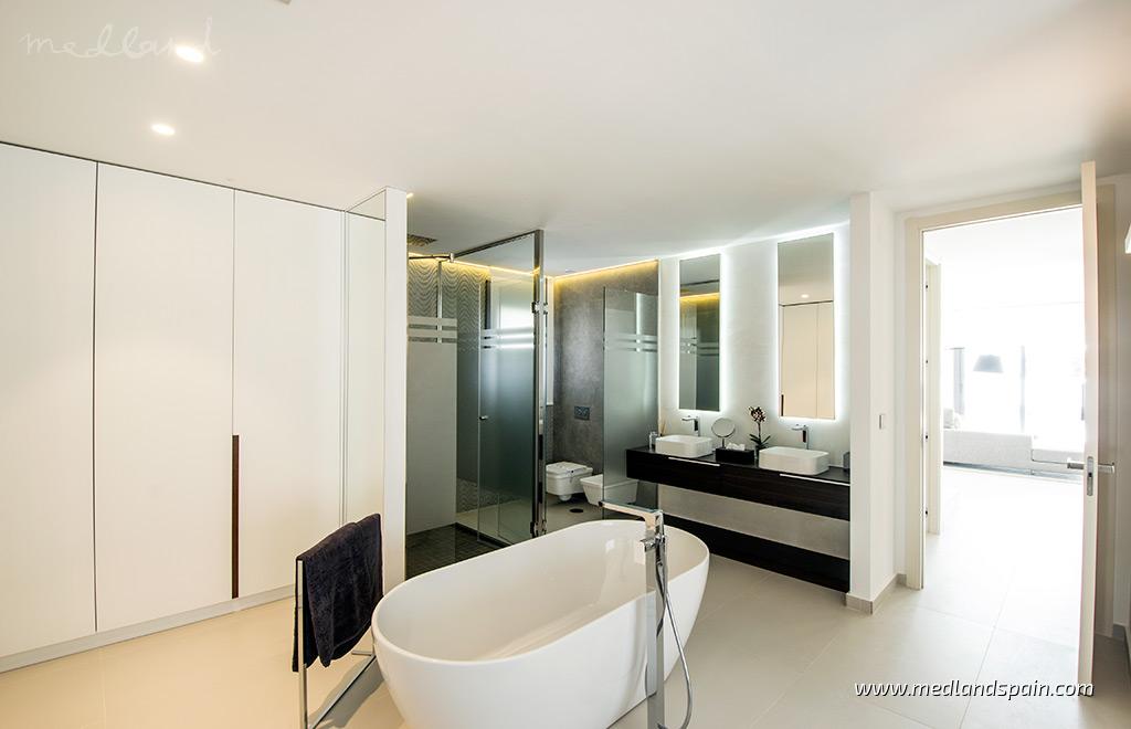 Villa à Campoamor, Alicante, Espagne 4 chambres, 196 m2 No. 9720
