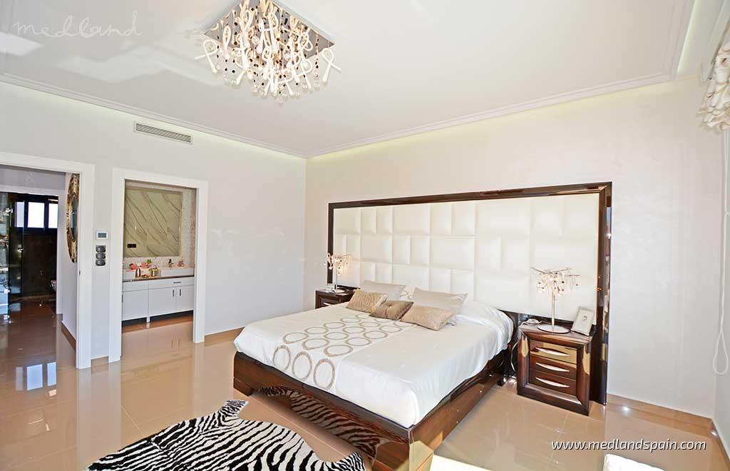 Villa a Campoamor, Alicante, Spagna 4 camere da letto, 157 mq. N° 9713