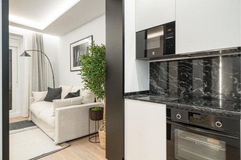 Продажа квартиры Мадрид, Испания 3 спальни, 87м2 №90227 - фото 10