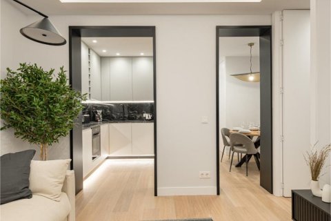 Продажа квартиры Мадрид, Испания 3 спальни, 87м2 №90227 - фото 5