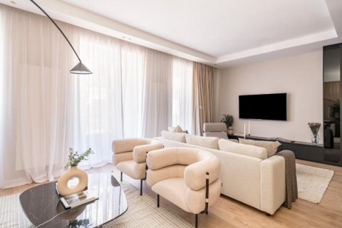 Dzīvoklis pārdošanā Madrid, Spānijā 3 istabas, 200 m2 Nr. 90229 - attēls 2