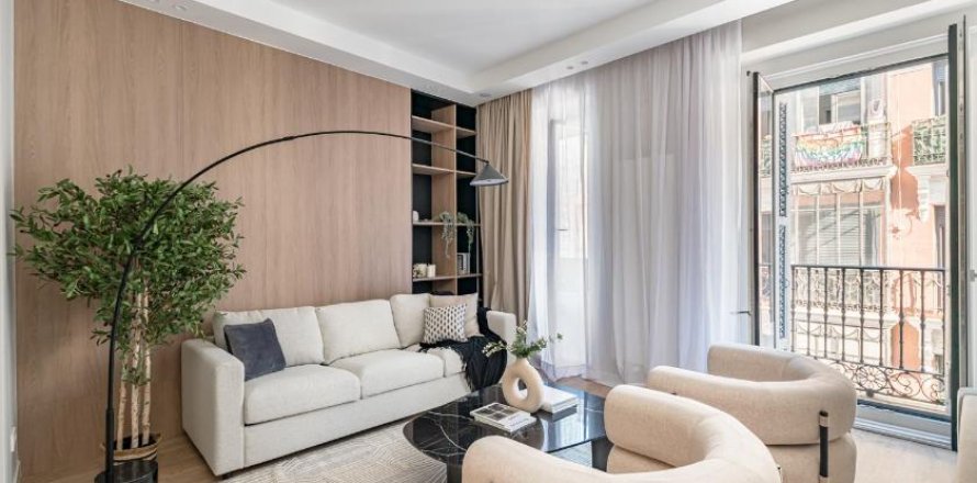 Dzīvoklis Madrid, Spānijā 3 istabas, 200 m2 Nr. 90229