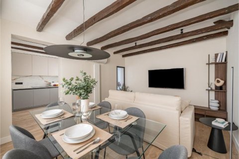 Apartment for sale Madrid, Spain 2 bedrooms, 74 sq.m. No. 90228 - photo 1