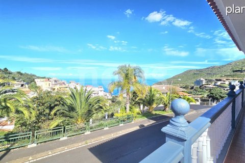 House for sale Tenerife, Spain 8 bedrooms, 335 sq.m. No. 109845 - photo 13