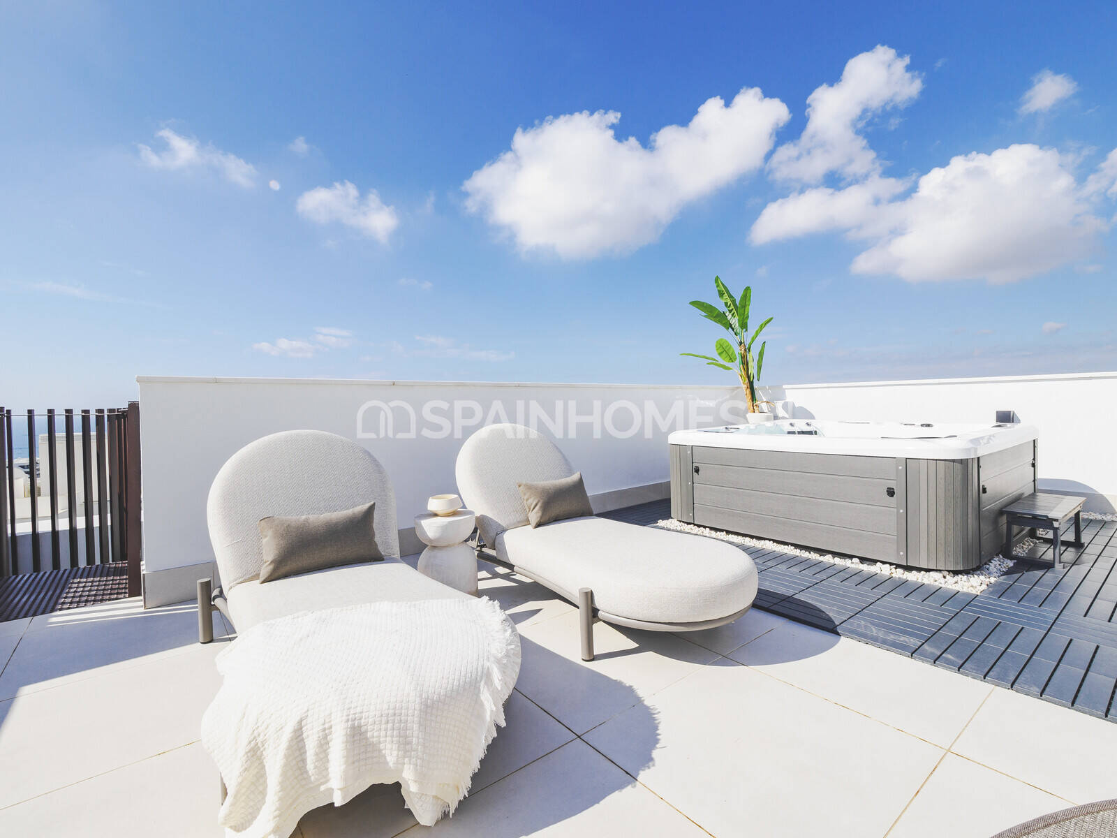 Apartment à Fuengirola, Malaga, Espagne 3 chambres, 93 m2 No. 48523