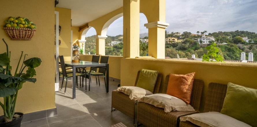 Apartment Benahavis, Malaga, Espagne 3 chambres, 140 m2 No. 107420
