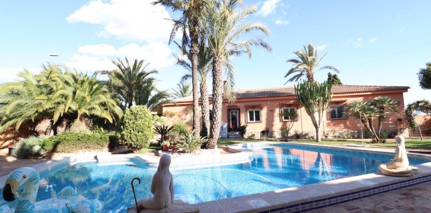 Apartament El Chaparral, Alicante, Hiszpania 5 sypialni, 380 mkw. nr 117050