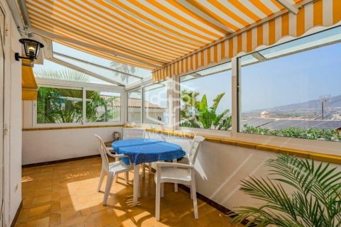 Villa zum Verkauf Adeje, Tenerife, Spanien 2 Schlafzimmer, 100 m2 Nr. 111118 - Foto 6