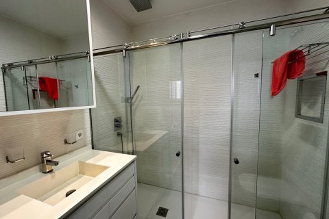 Продажа квартиры в Гуардамар-дель-Сегура, Аликанте, Испания 2 спальни, 163м2 №118735 - фото 25