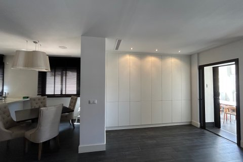 Продажа квартиры в Гуардамар-дель-Сегура, Аликанте, Испания 2 спальни, 163м2 №118735 - фото 15