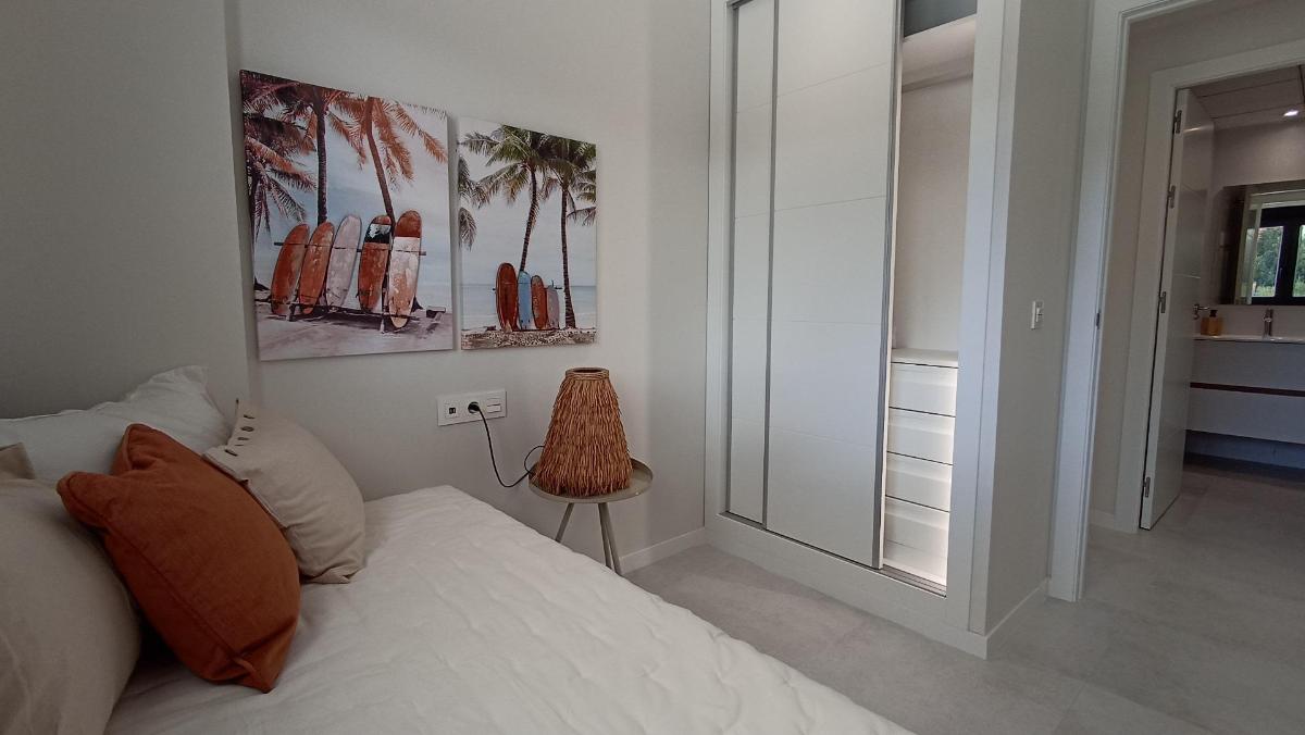 Huoneisto Pilar de la Horadada, Alicante, Espanja 2 makuuhuonetta, 81 m2 No. 96629