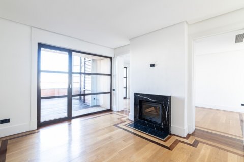 Bliźniak Madrid, Hiszpania 4 sypialnie, 333 mkw. nr 108370 – zdjęcie 12