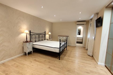Продажа квартиры Торревьеха, Аликанте, Испания 3 спальни, 176м2 №117075 - фото 11