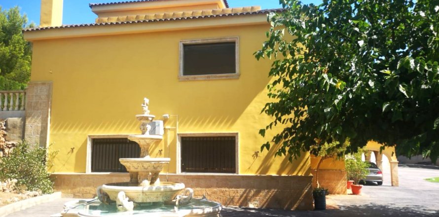 Villa Manises, Valencia, Spain 8 bedrooms, 480 sq.m. No. 108269