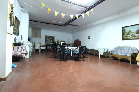 Villa for sale Manises, Valencia, Spain 8 bedrooms, 480 sq.m. No. 108269 - photo 25