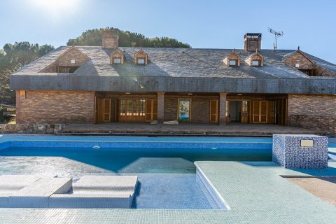 Villa à vendre Villanueva de la Canada, Madrid, Espagne, 8 chambres, 821.85 m2 No. 107532 - photo 12