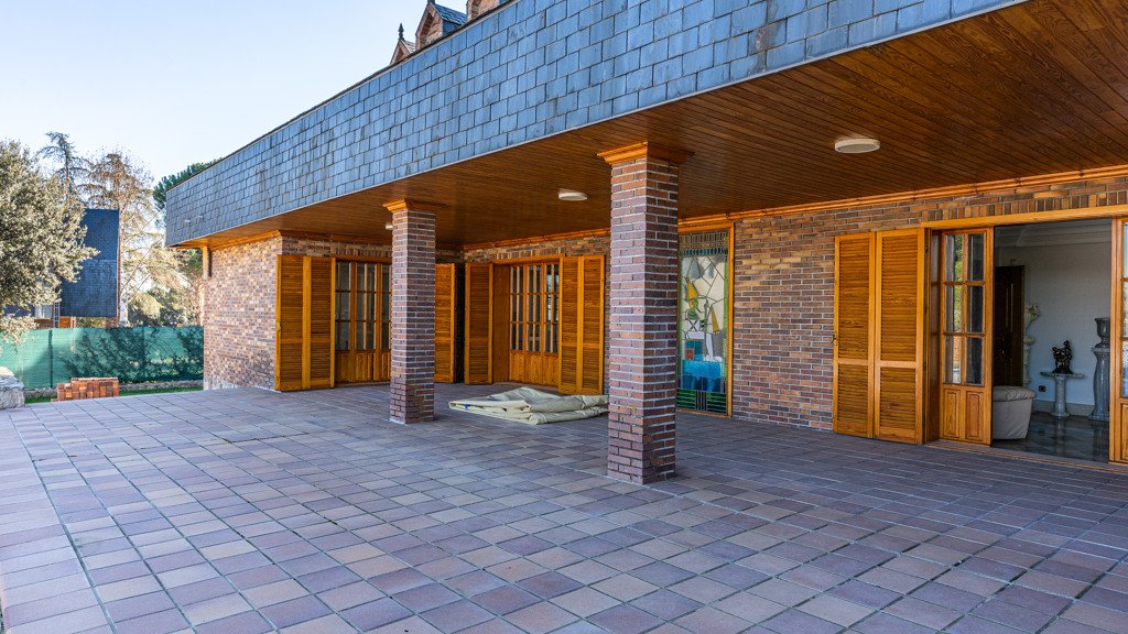 Villa i Villanueva de la Canada, Madrid, Spanien 8 sovrum, 660 kvm. Nr. 107532