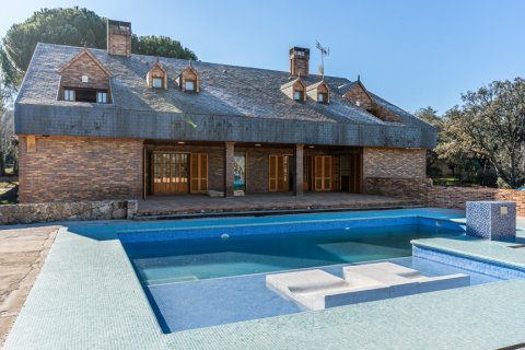 Villa à vendre Villanueva de la Canada, Madrid, Espagne, 8 chambres, 821.85 m2 No. 107532 - photo 7