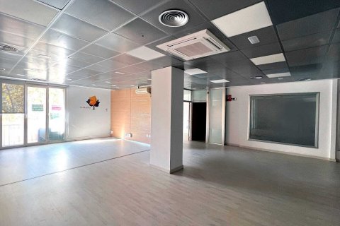 Komerciāls īpašums pārdošanā L'Eixample, Barcelona, Spānijā 322 m2 Nr. 93204 - attēls 1