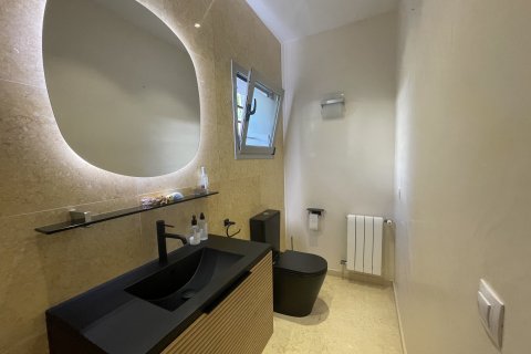 Villa for rent Sol De Mallorca, Mallorca, Spain 5 bedrooms, 452 sq.m. No. 111857 - photo 8