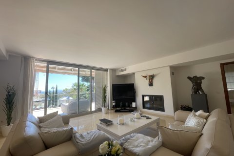 Villa for rent Sol De Mallorca, Mallorca, Spain 5 bedrooms, 452 sq.m. No. 111857 - photo 16